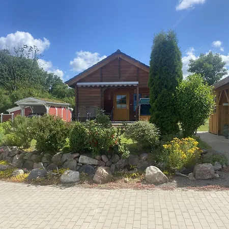 Ferienhaus Gross Nemerow Сasa de vacaciones Groß Nemerow