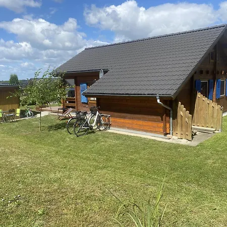 Ferienhaus Gross Nemerow Сasa de vacaciones *